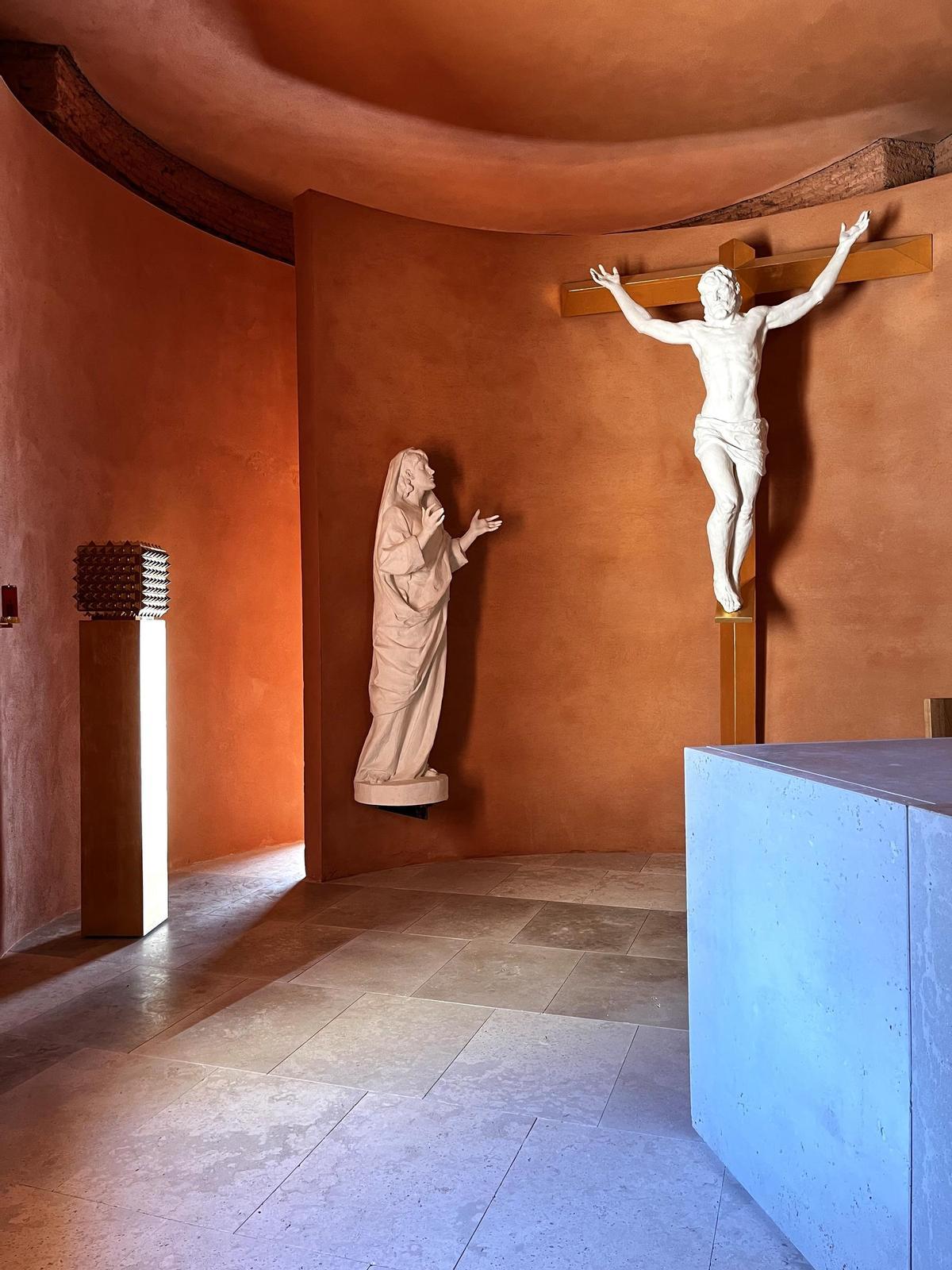 Esculturas de la capilla del seminario de Plasencia.