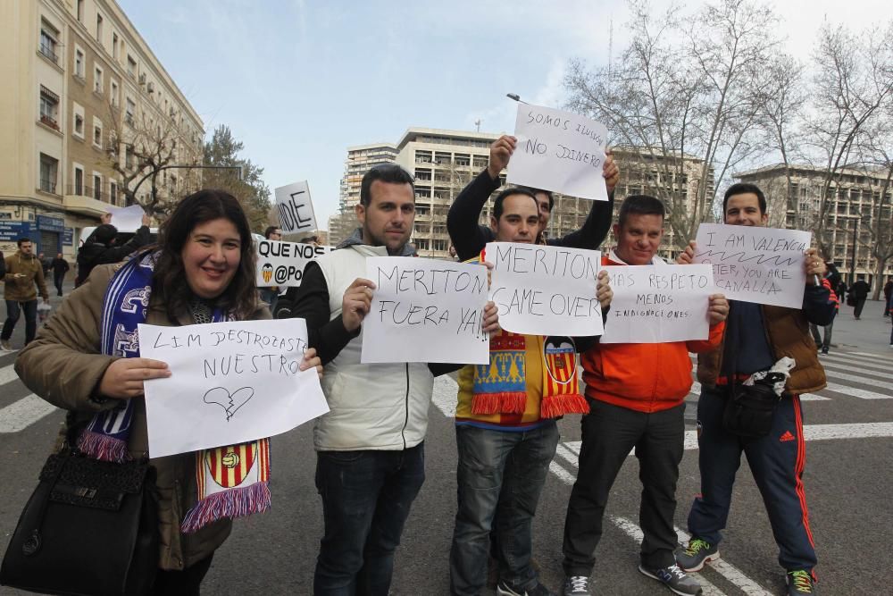 Así ha sido la protesta de la afición del Valencia