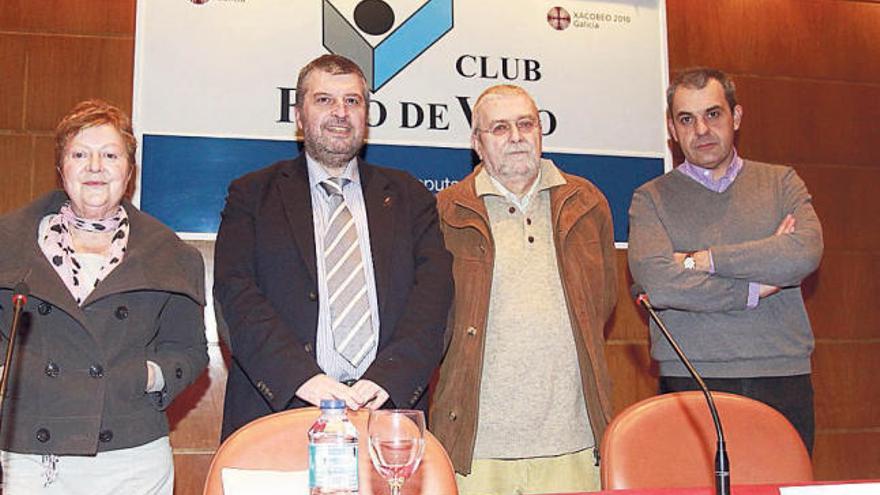 De a esquerda a dereita, Isabel Ferreiro, Manuel Bragado, Luis Ferreiro e Ramón Nicolás.  // José Lores