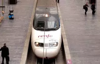 Renfe ofrece más de 16.000 plazas entre Zaragoza y Sevilla durante la Feria de Abril