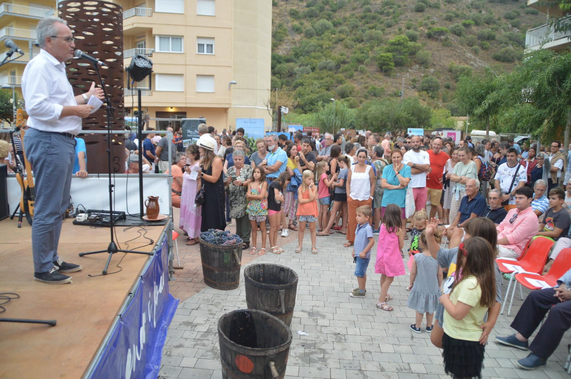 La Festa de la Verema i de la Pissarra omplen Colera d'aromes de vi de la DO Empordà