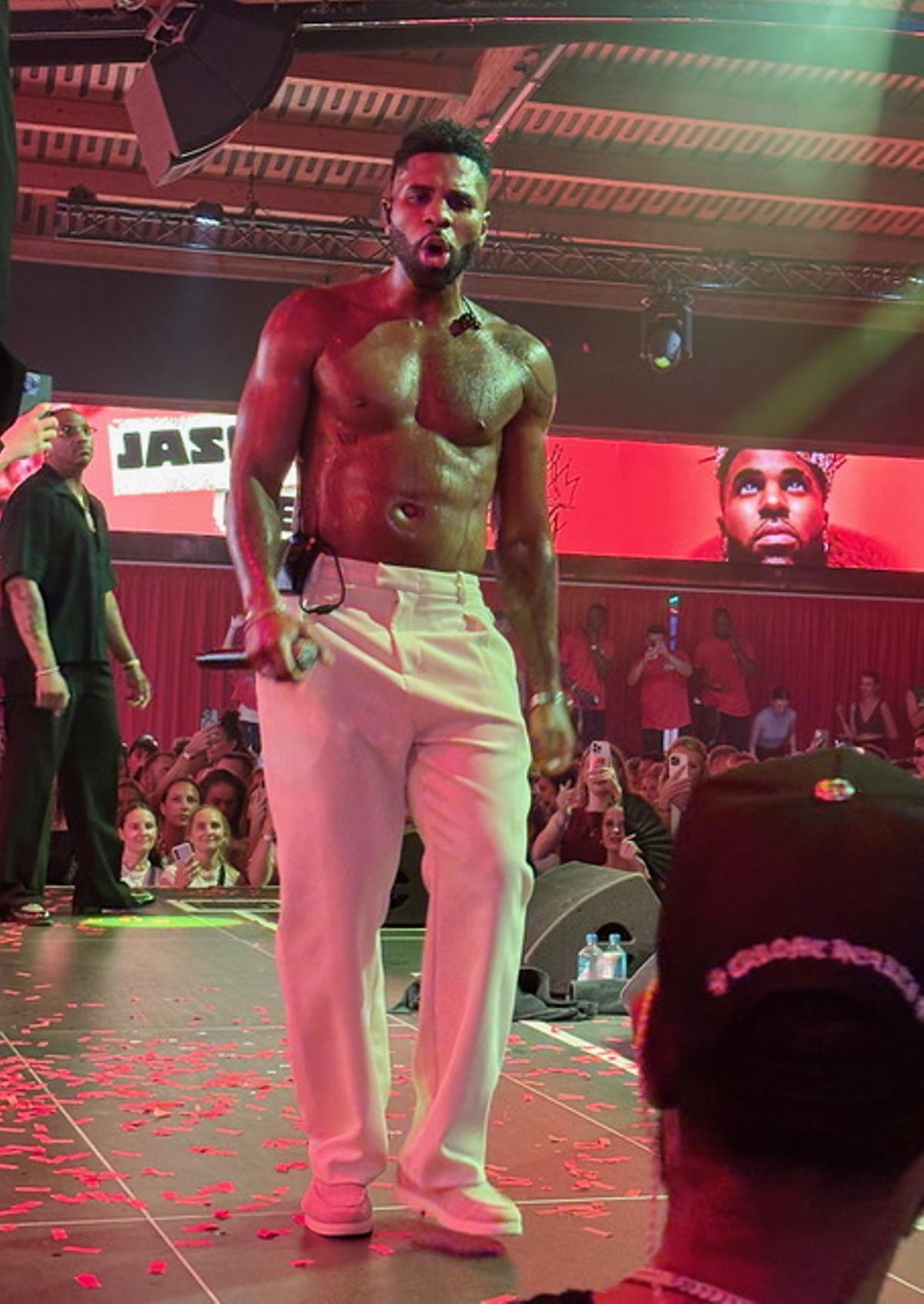 Jason Derulo bei seinem Auftritt im Bierkönig am 24. Juni 2026.