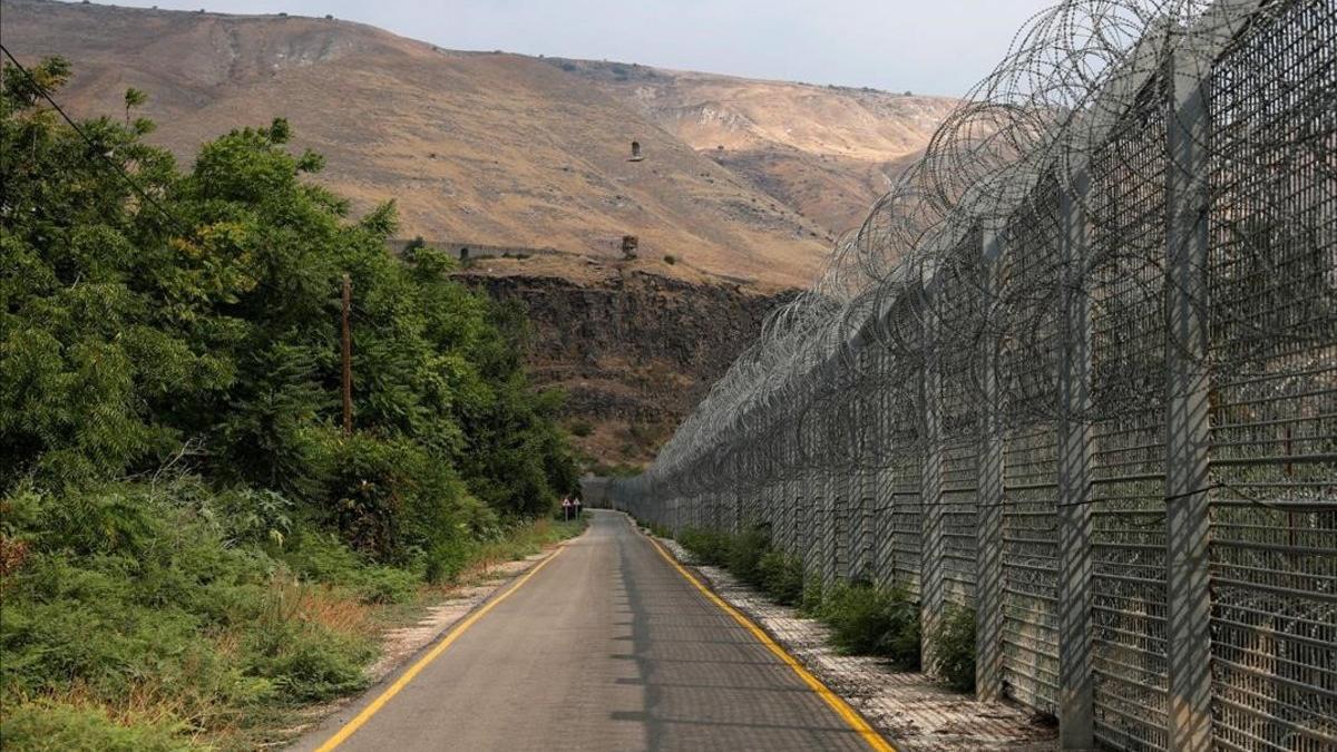 El disputado territorio de los Altos del Golán. frontera entre Israel y Siria.