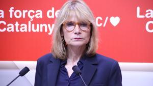 La portavoz del PSC, Lluïsa Moret, este lunes en rueda de prensa en la sede del partido