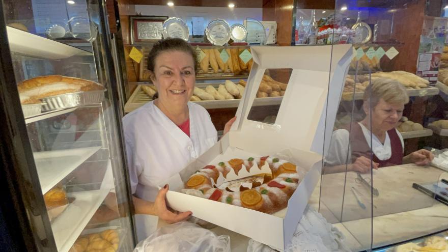 La panadería Castell es la ganadora del XXI Concurso Roscón de Reyes de la comarca de L'Alacantí