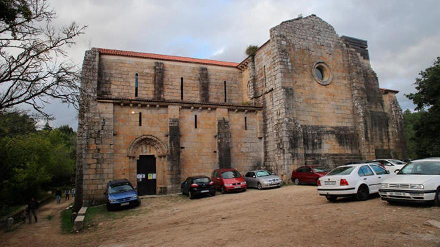 El monasterio de Carboeiro // BERNABE / GUTIER