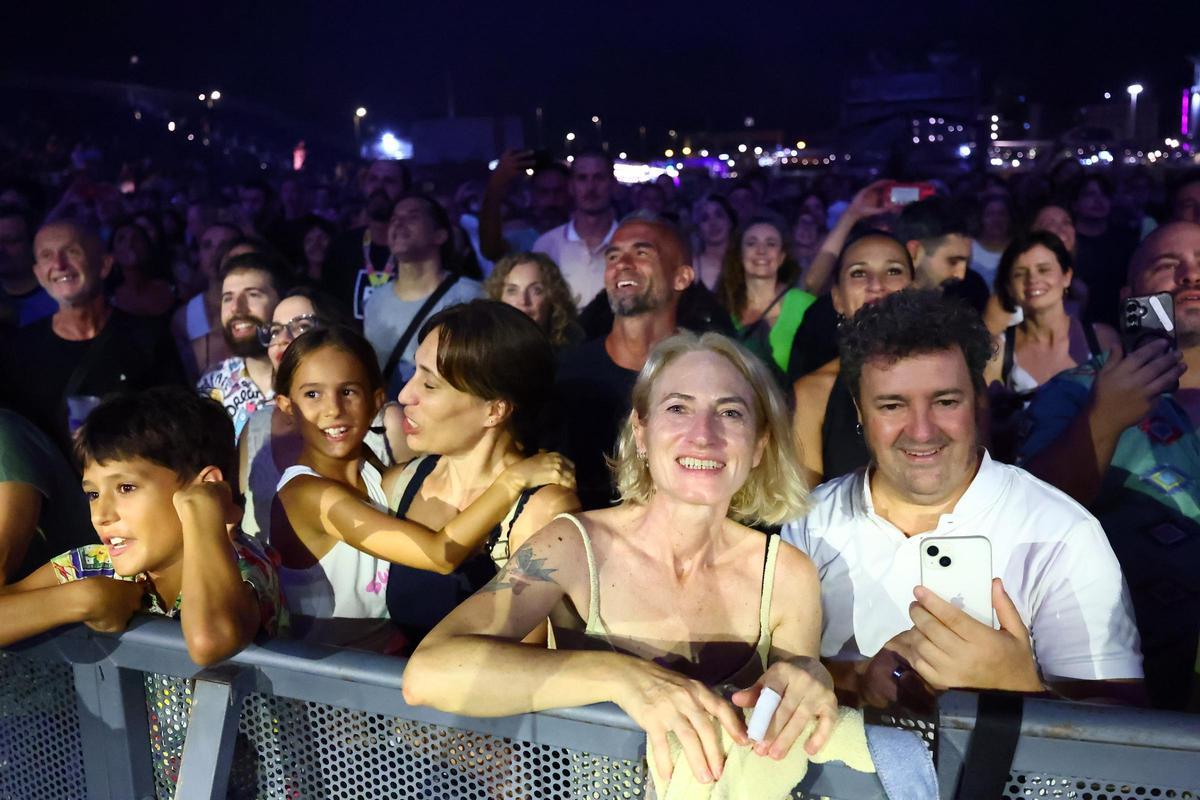 Galería: Iván Ferreiro tiende un puente entre memoria y presente en el SOM Festival