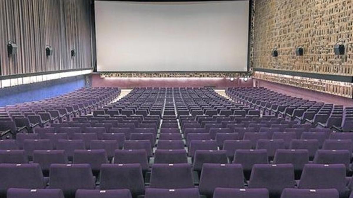 Superviviente 8 La gran sala central del cine Aribau de Barcelona, del Grupo Balañá.