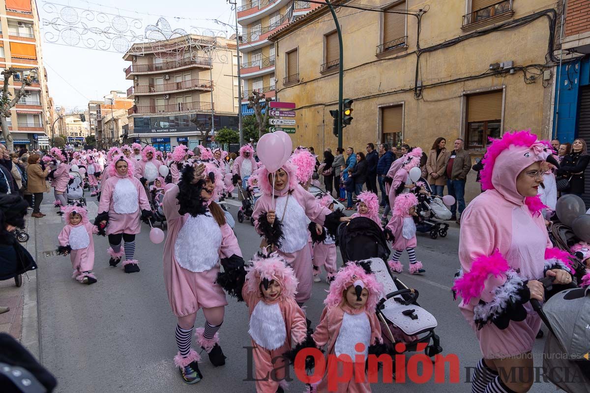 Los niños toman las calles de Cehegín en su desfile de Carnaval