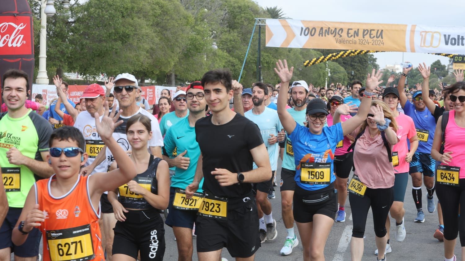 La Volta a Peu 2024 reúne a más de 7.000 corredores en su 100 cumpleaños