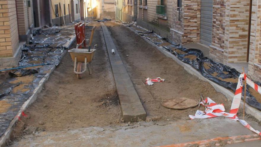 Trabajos de renovación y adecuación de la calle San Antonio. | SERVICIO ESPECIAL