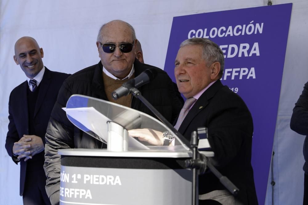 Primera piedra de la nueva sede de la Federación