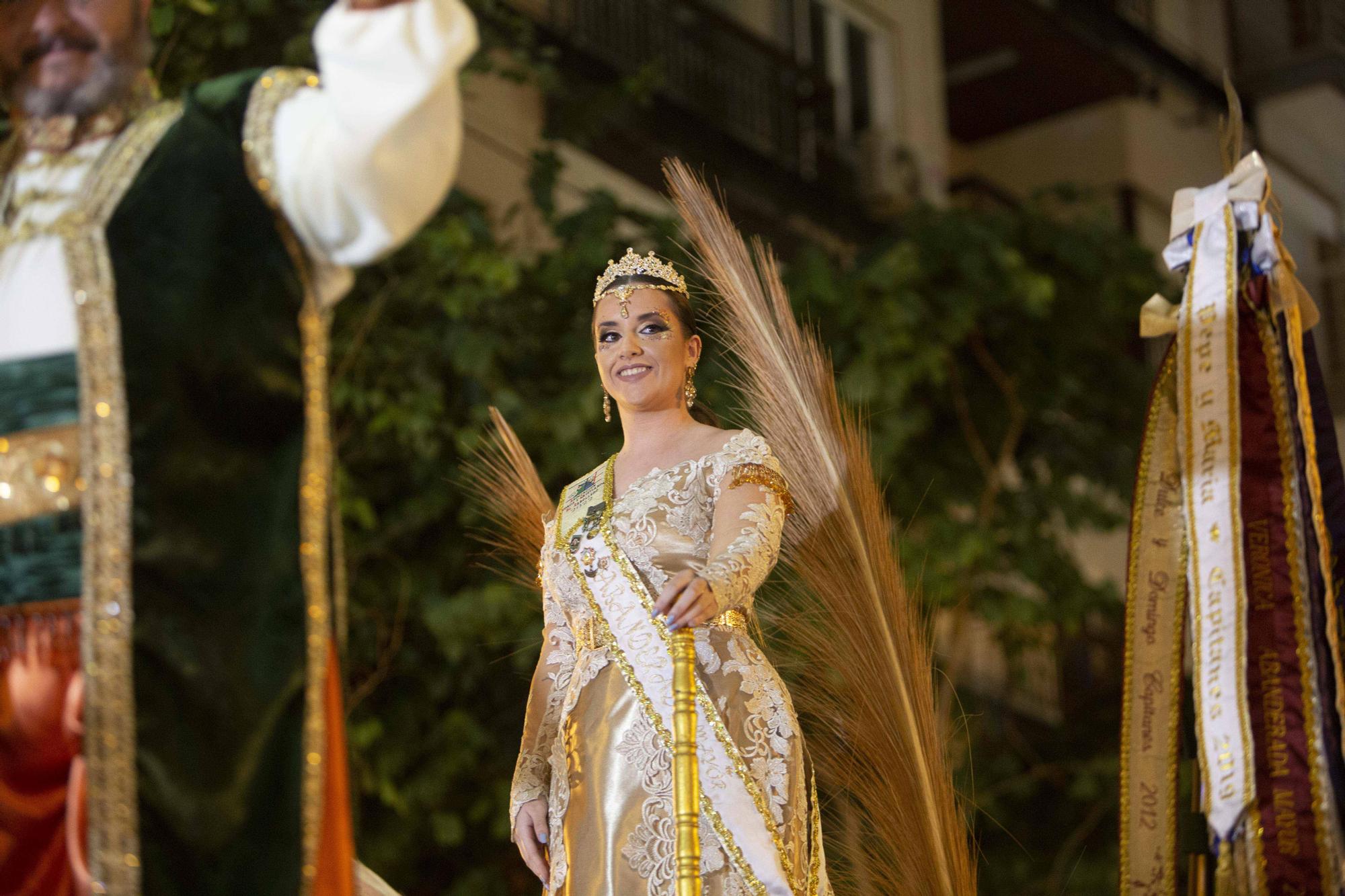 La Entrada Mora y Cristiana vuelve a desfilar por Alicante