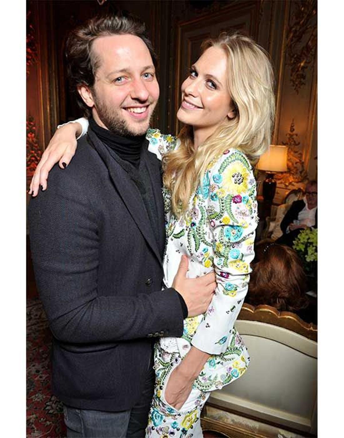 DERK BLASBERG &amp; POPPY DELEVINGNE