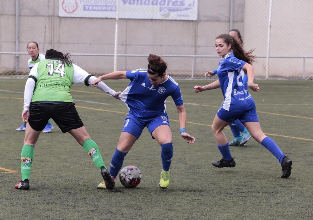 Partido fútbol femenino entre Tacuense y Cáceres