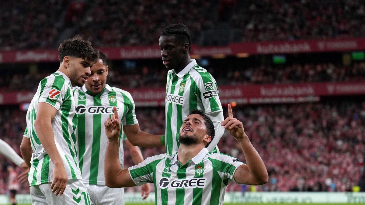 El mejor Pablo Fornals amenaza al Villarreal en La Cerámica El mejor Pablo Fornals amenaza al Villarreal en La Cerámica