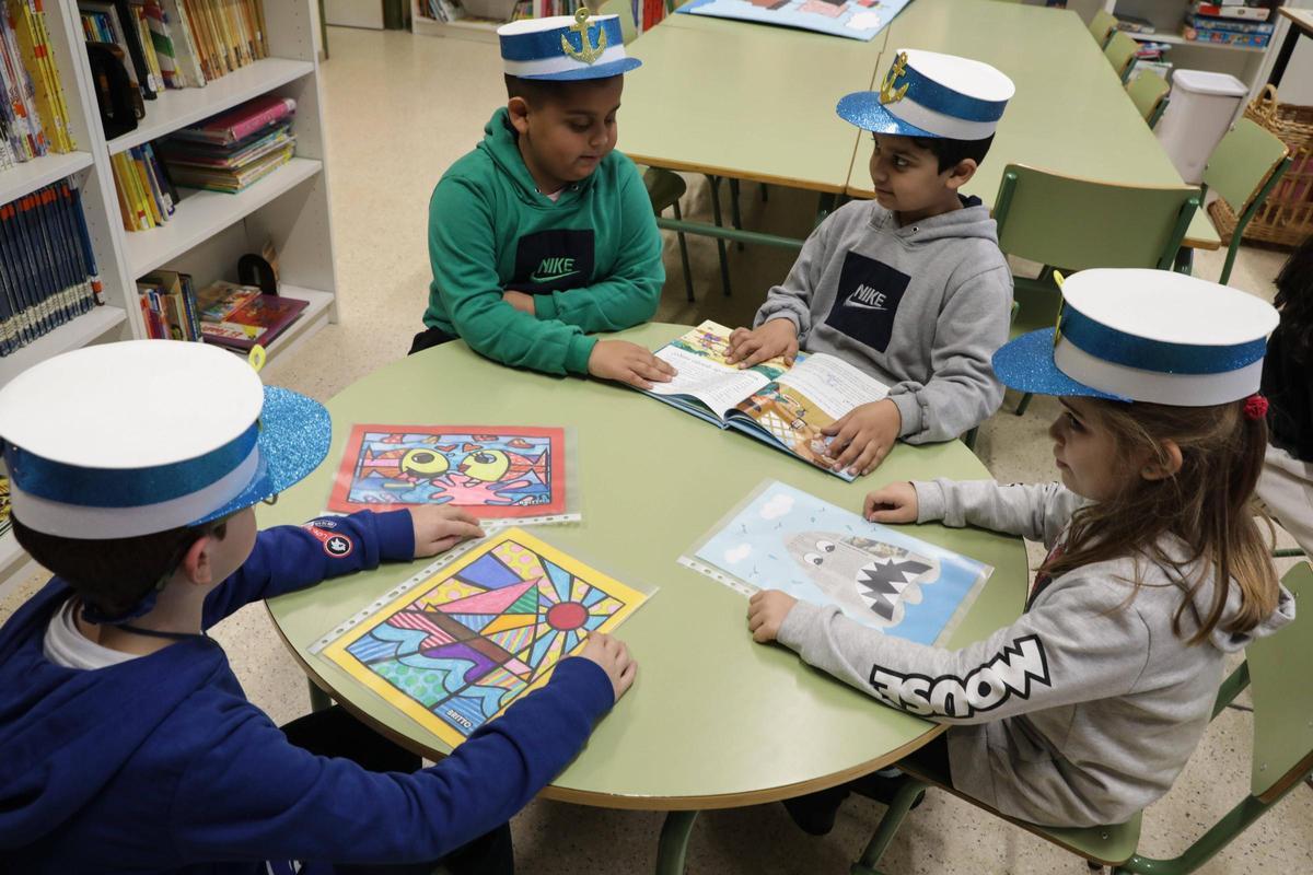 De aula en aula: El Antonio Machado, un oceanográfico a escala (en imágenes)
