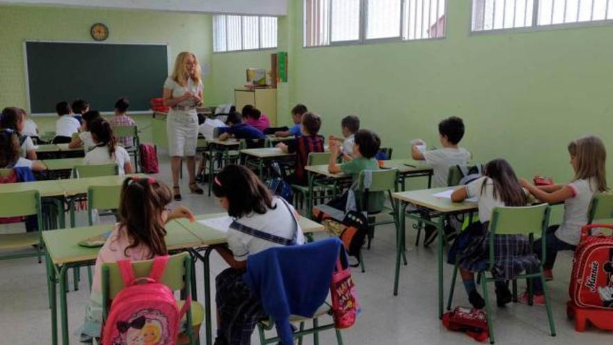 Educación adjudica 849 plazas para interinos en la segunda convocatoria del curso