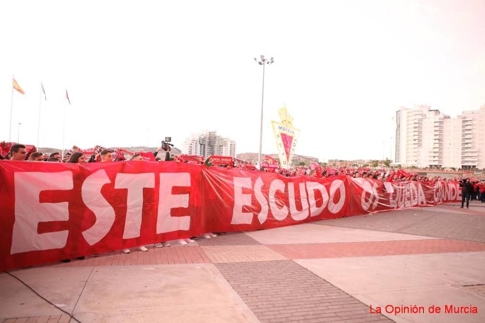 Nueva protesta contra Víctor Gálvez, presidente de