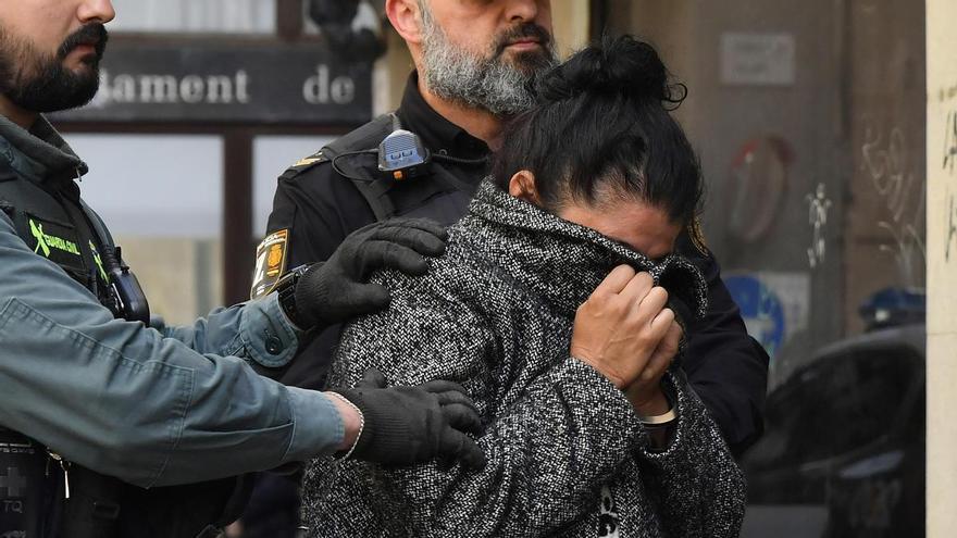 Prisión sin fianza para la madre fugada tras ser condenada por matar a su bebé al tirarla a la basura en Mallorca