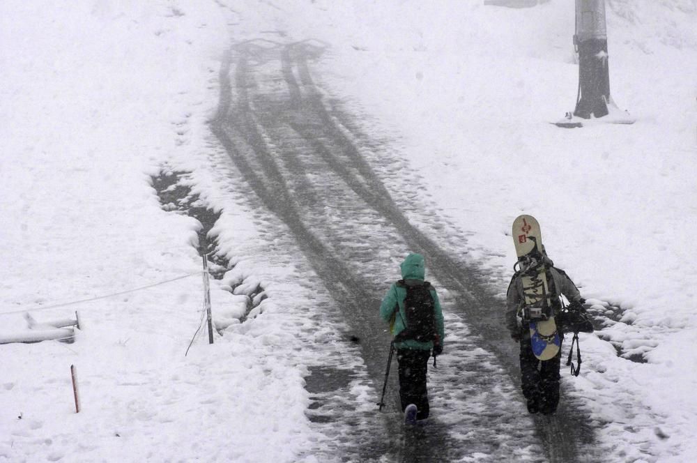 La nieve cubre el norte de España