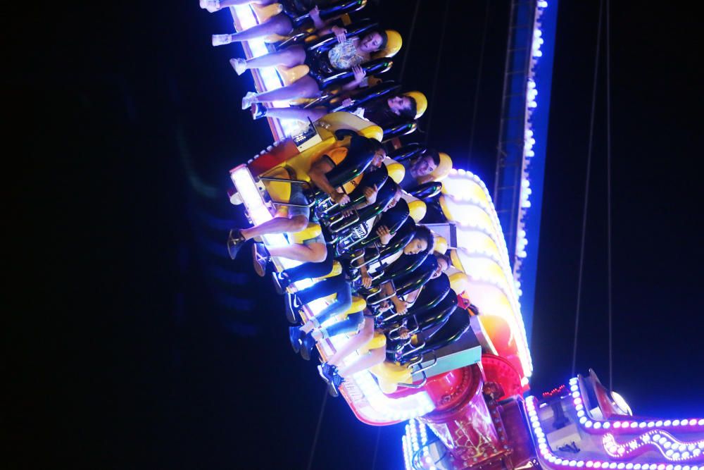 Noche del jueves en el Real de la Feria