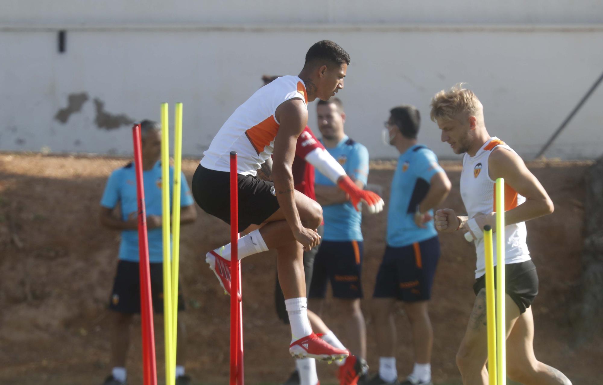 Entrenamiento matinal del Valencia CF 9-9-21