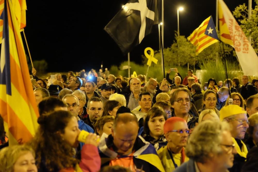 Concentració al Puig de les Basses per la llibertat dels presos polítics.