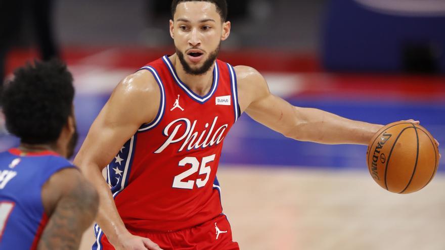 El base Ben Simmons saca de quicio a los Sixers y es suspendido