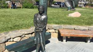 Monumento a Rachel Carson en Woods Hol (mayo de 2016).
