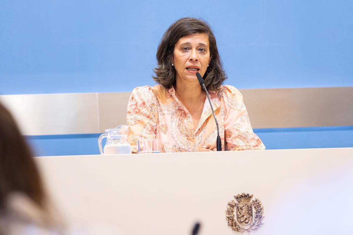 La concejala de Políticas Sociales, Marian Orós, este viernes en el Ayuntamiento de Zaragoza.