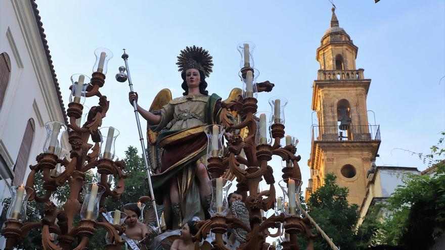 Día de San Rafael 2022: ¿A cuántos Rafaeles y Rafaelas tienes que felicitar en Córdoba?
