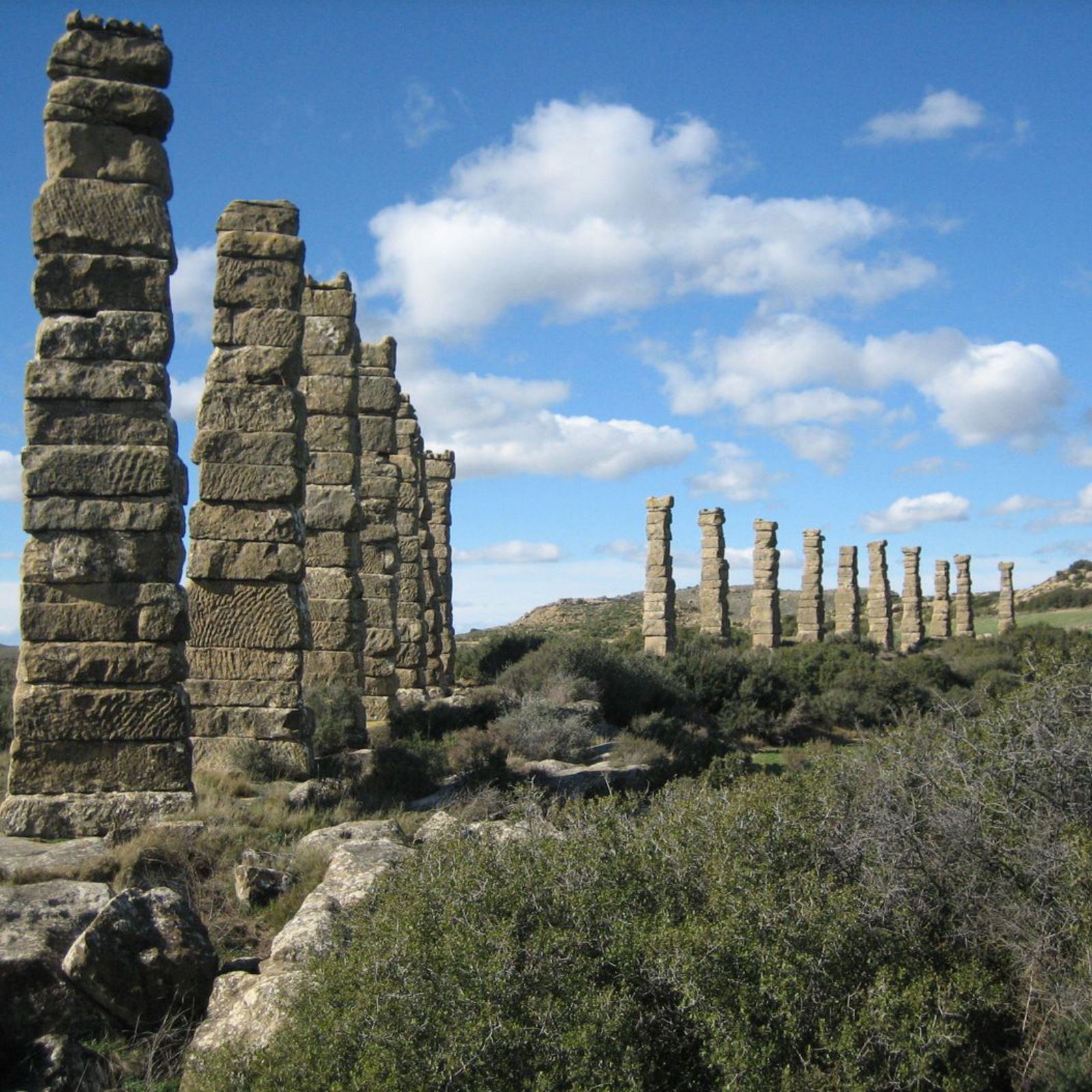 Acueducto de los Bañales