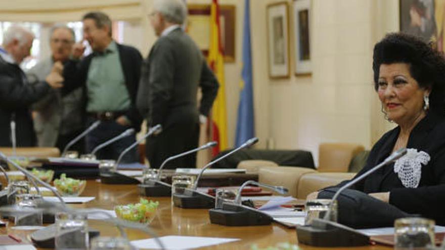 El CVC pide a Císcar que haga el favor de alejarse