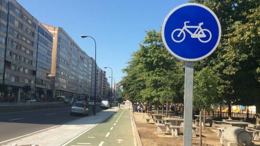 Recorremos sobre el asfalto los 10 kilómetros del nuevo carril bici de Vigo