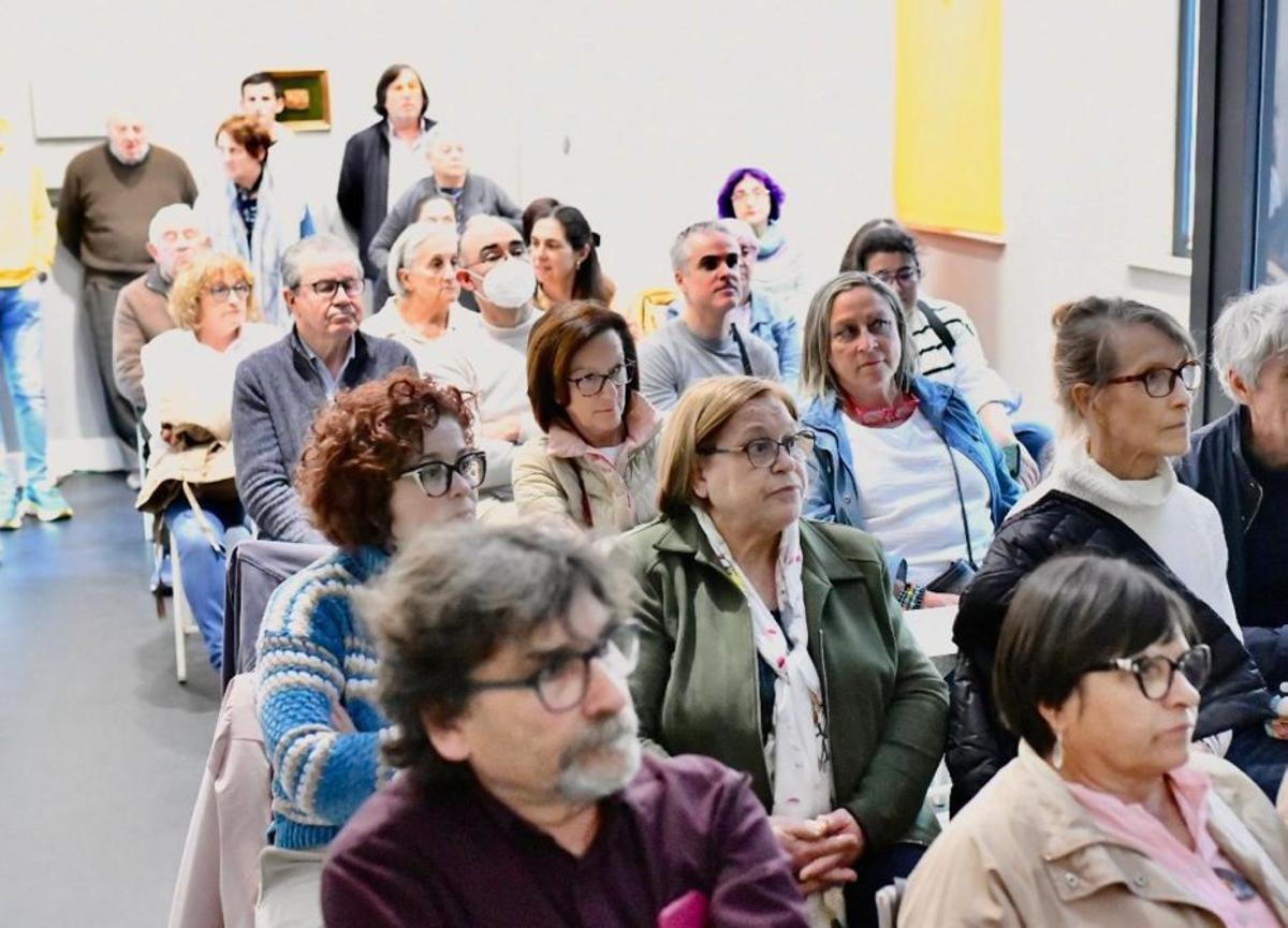 Público asistente a la conferencia. | FDV