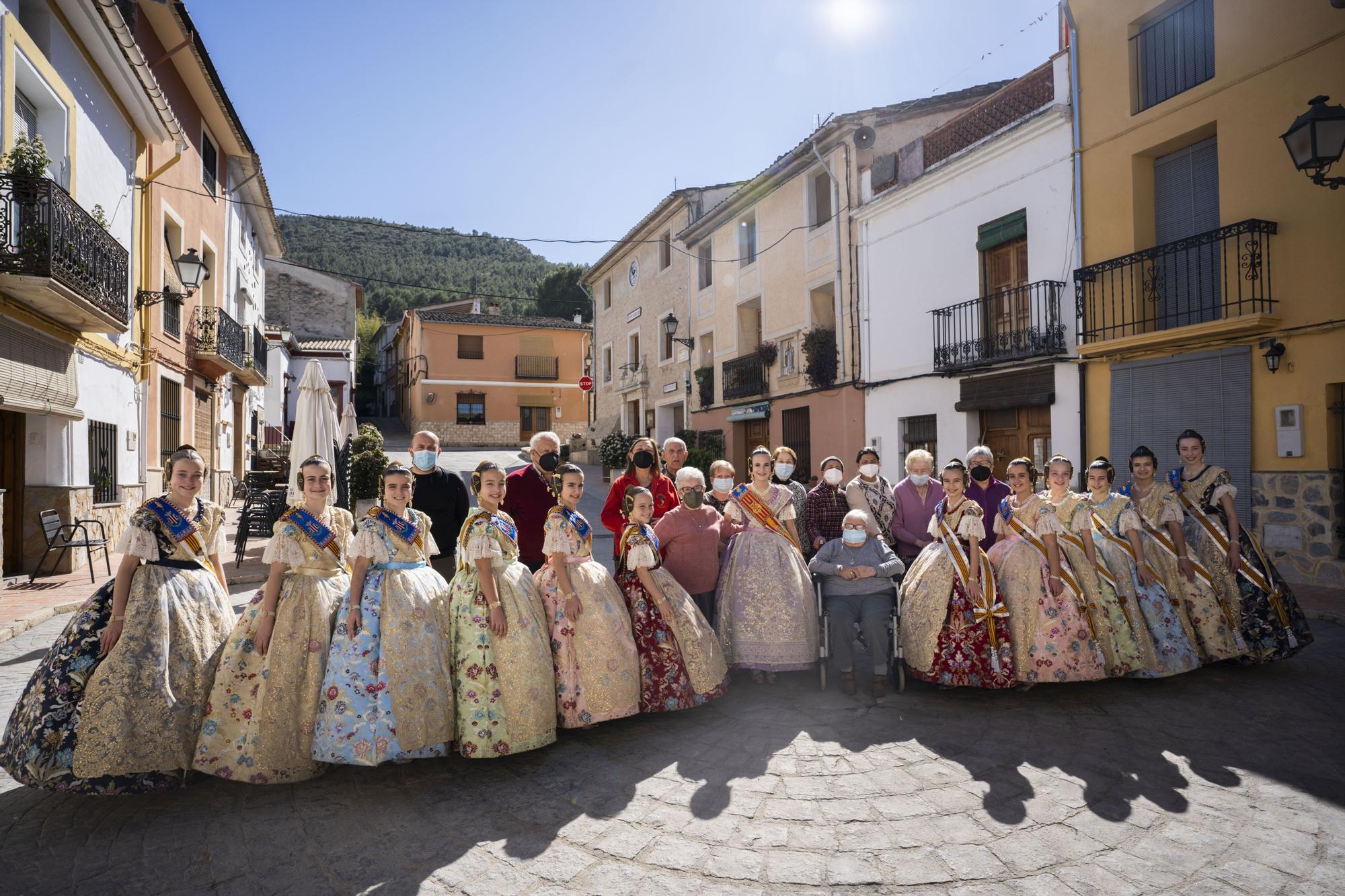 Ruta 99 y Bocairent, los super-planes de Semana Santa que visitaron Nerea y la corte infantil