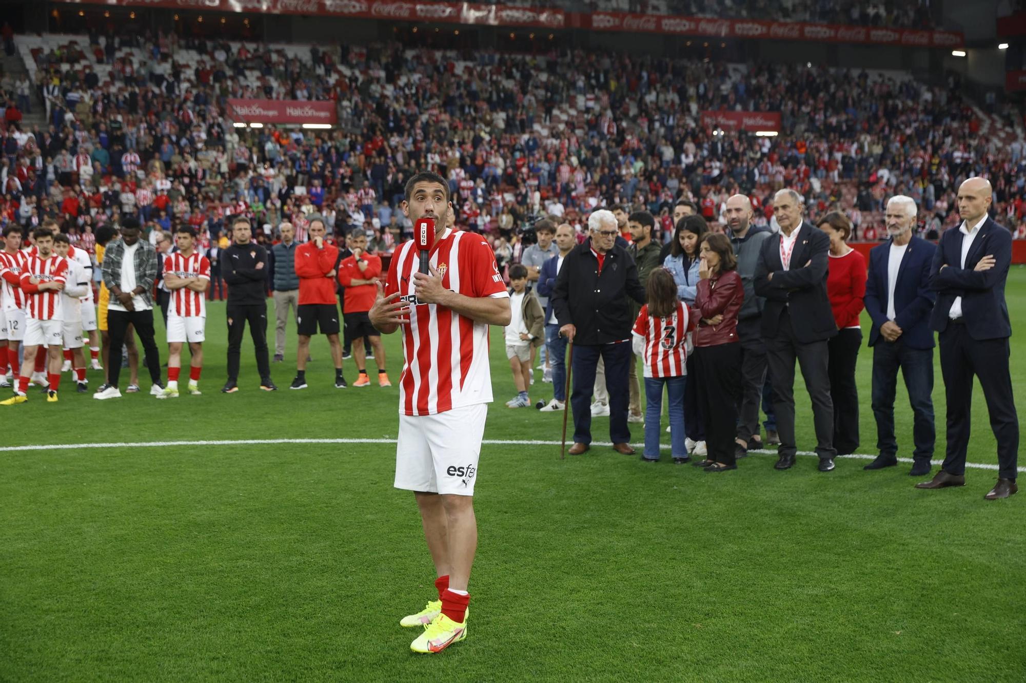 Cote y un adiós de película: así fue la despedida del Sporting a José Ángel
