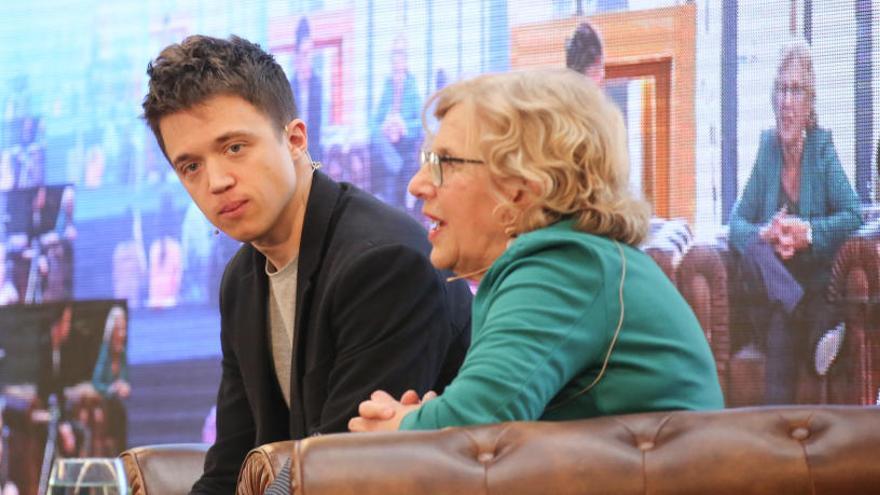 Errejón y Carmena durante un acto.