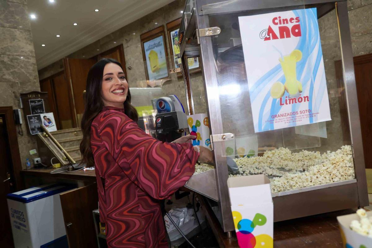 La Bellea del Foc y sus damas comparten su pasión por el cine