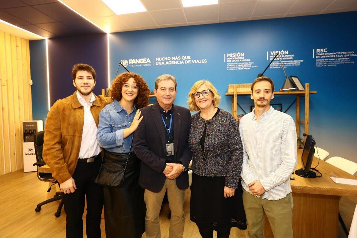 Equipo de profesionales de Pangea.