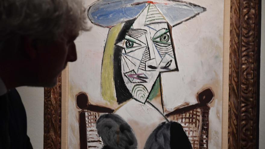 Casi 2.000 personas visitaron la exposición de Picasso en A Coruña durante el primer fin de semana