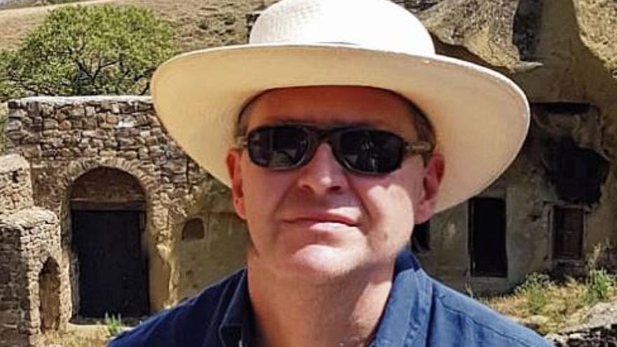 Francisco J. Navarro: "Si las vías romanas se construyeron para mover a las legiones, el segundo motivo fue proveer a estas de vino"