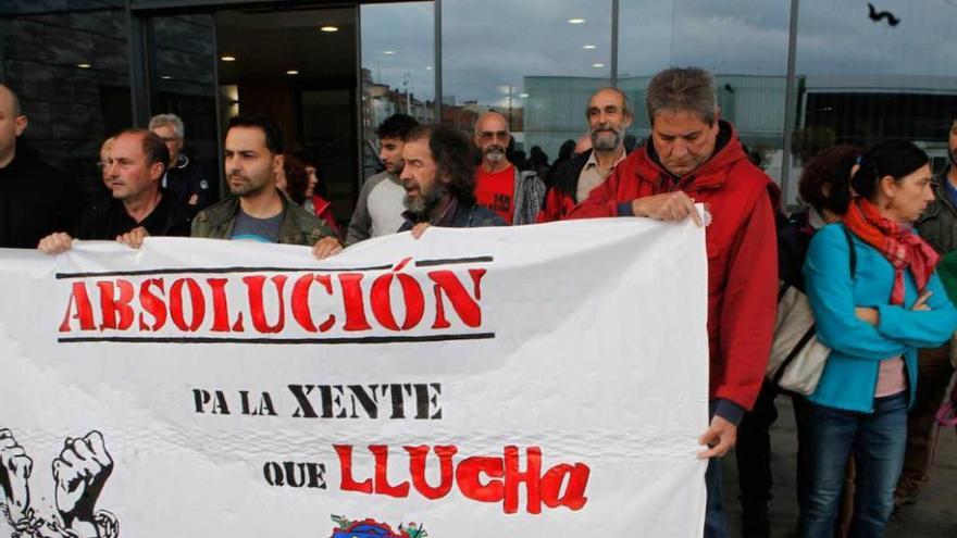 Los condenados por la huelga general presentan pruebas al juez