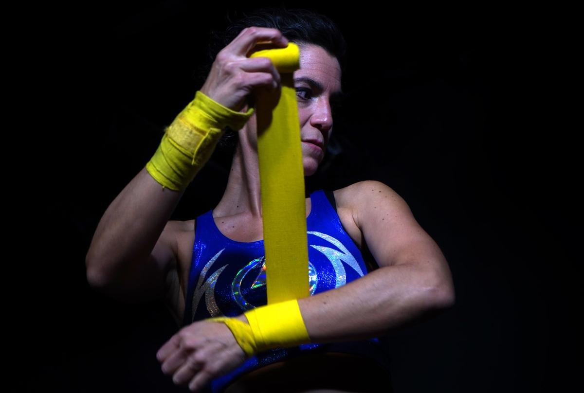 Carla Novi durante la representación de "Luchadoras".