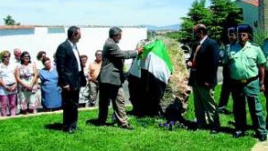 Campo Lugar rinde homenaje a las víctimas del terrorismo