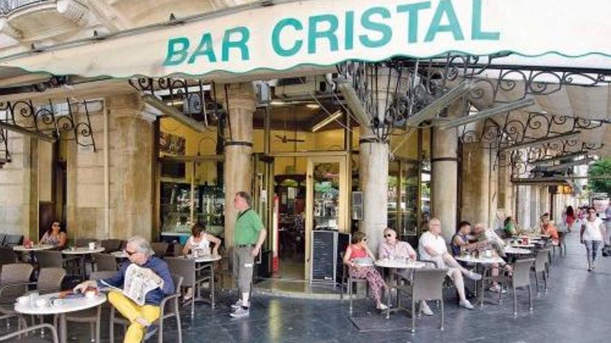 Bar Cristal.