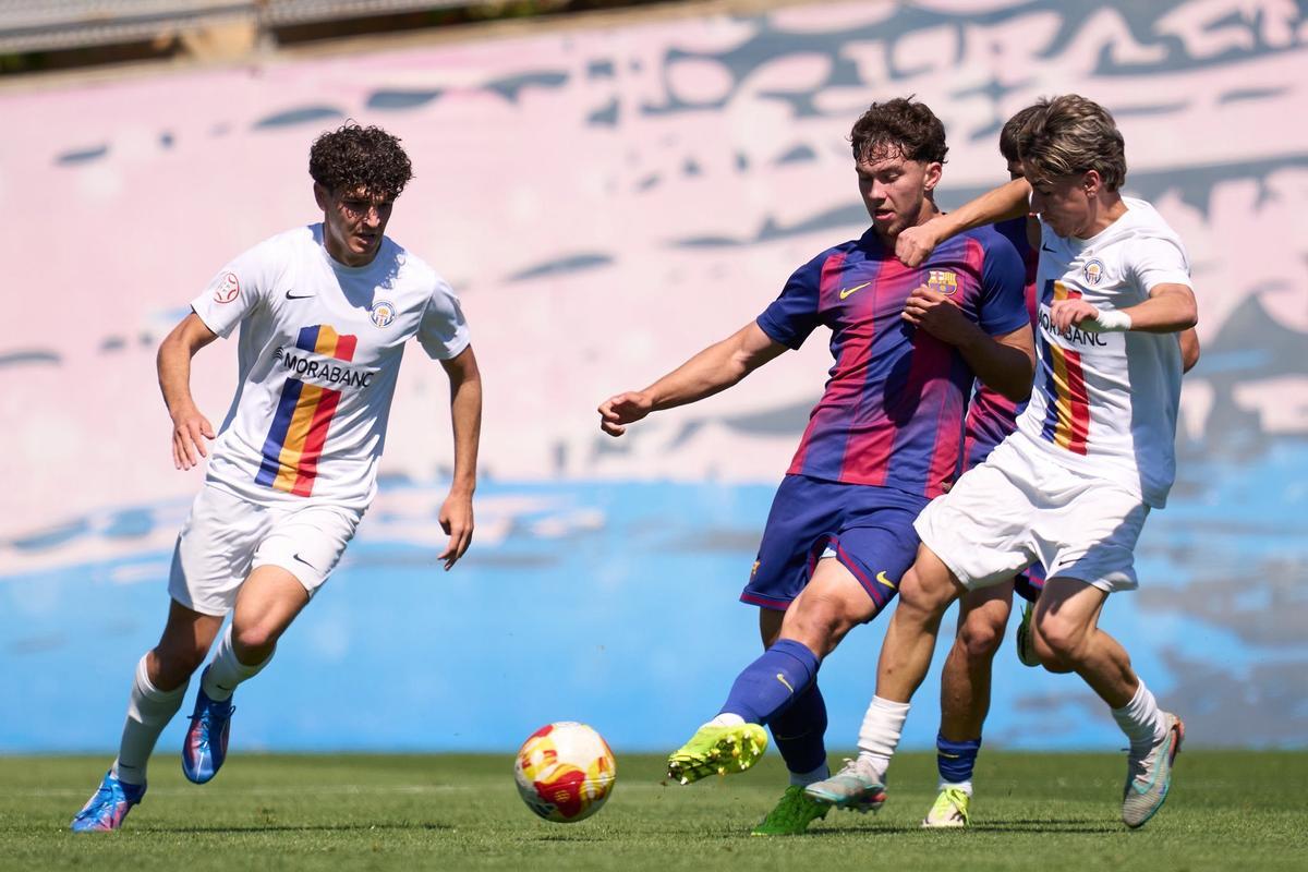 Els jugadors del Barça van ser molt superiors als del Gimnàstic juvenil