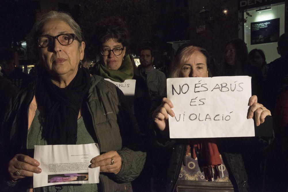 Manifestació contra la sentència del cas de violació a una menor a Manresa