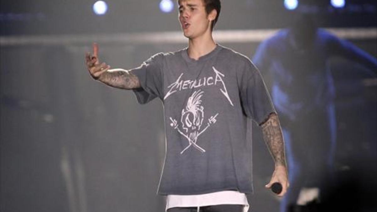 Justin Bieber, durante el concierto que ofreció en Bolonia el sábado pasado.